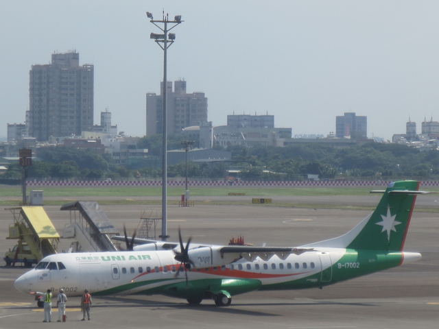 IMG_6234.JPG - 2016.7.6小港機場