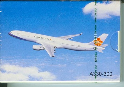 華航空中巴士A330-300型客機花色的機上撲克牌