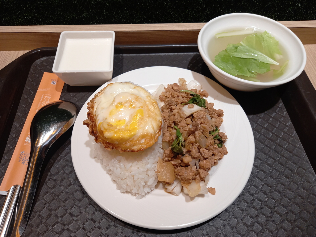 打拋豬肉飯套餐.jpg - 打拋豬肉飯套餐